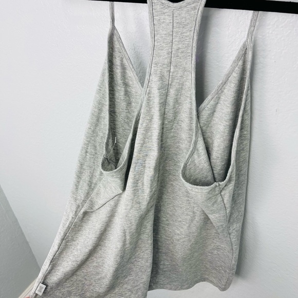 NWT Savage Fenty Gray Logo Tank Sz XL - Picture 6 of 7